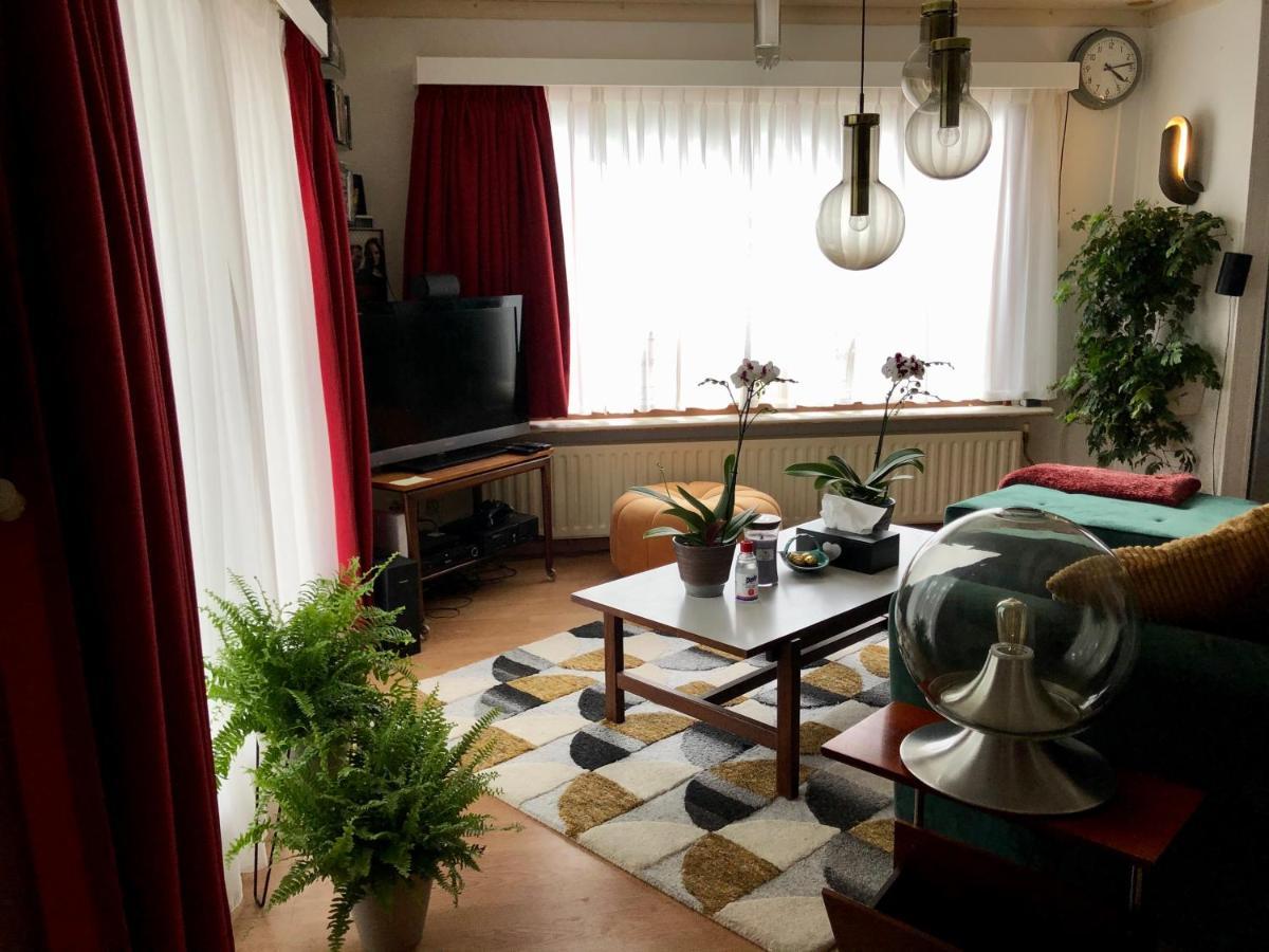 Retro Relax Resort Midden In Het Bos Op De Veluwe In Putten Exteriör bild