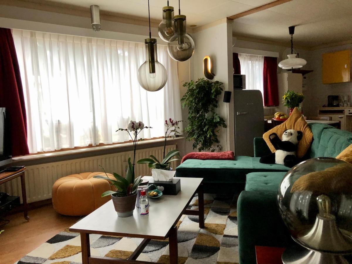 Retro Relax Resort Midden In Het Bos Op De Veluwe In Putten Exteriör bild