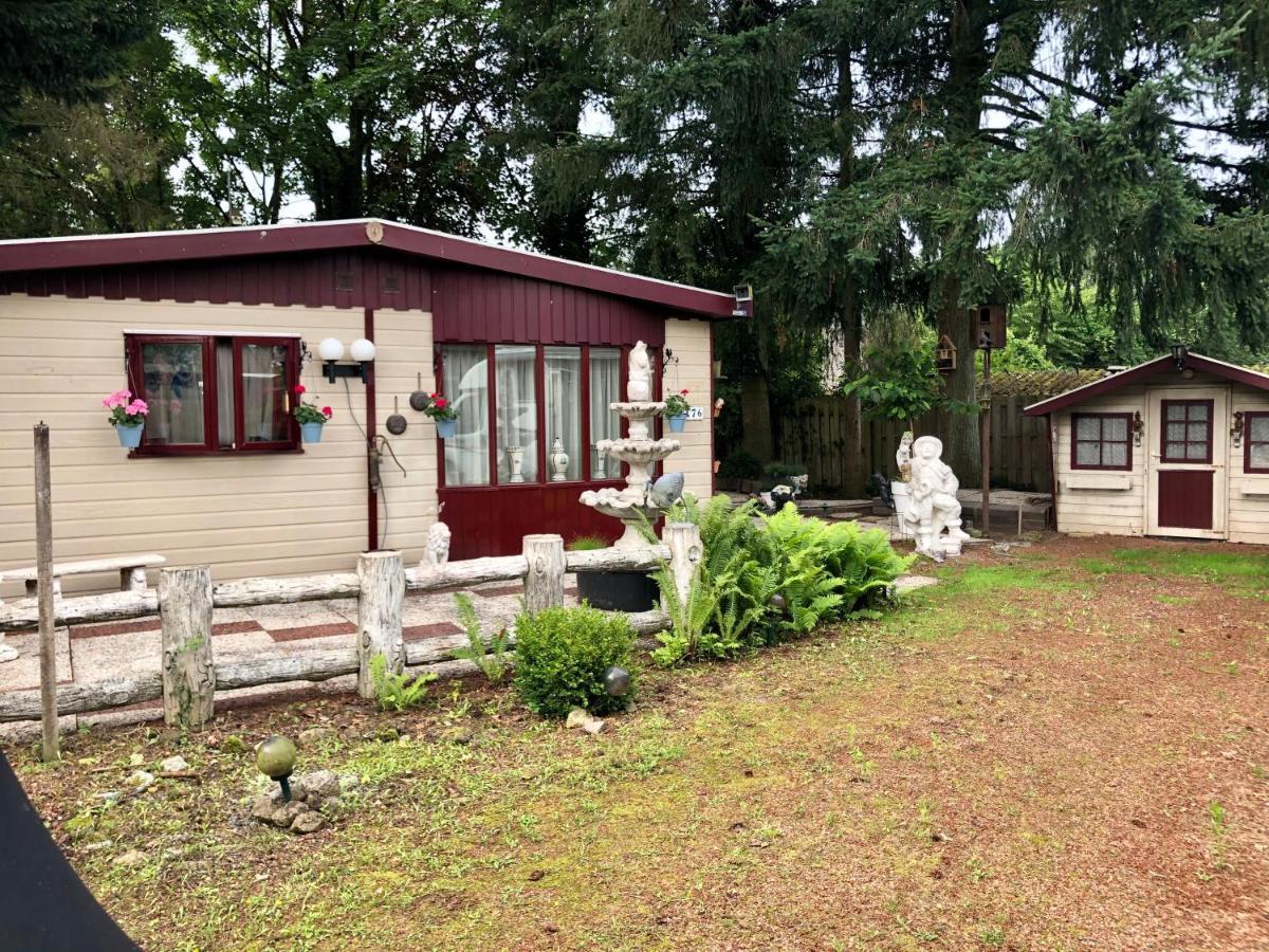 Retro Relax Resort Midden In Het Bos Op De Veluwe In Putten Exteriör bild